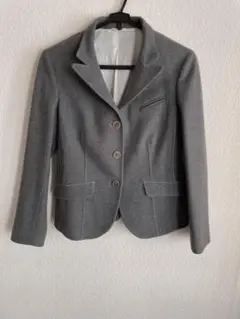 BRUNELLO CUCINELLI (ブルネロ クチネリ) グレーのブレザー