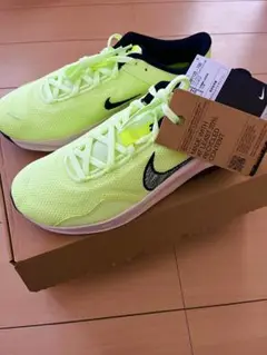 【新品未使用】NIKE legend essential 3 (27.5cm)