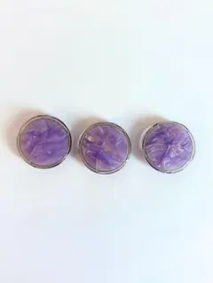 紫色のプラスチックボタンセット（3個）