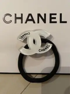 CHANEL ヘアゴム