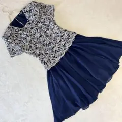 Item thumbnail for item d8ab7c4f-52ec-48a7-965c-8b9324762e64