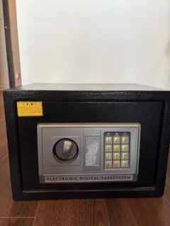 電子金庫 デジタルロック付き ブラック