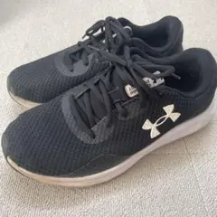 Under Armour ランニングシューズ ブラック