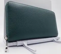 Item thumbnail for item b98ec224-d2ef-4c24-8c1e-f4fc299c3dcf