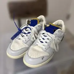 Nike × Off-White Dunk Low Lot 48 of 50