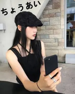 AWESOME NEEDS 黒いフラワー装飾ベレー帽