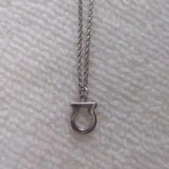 Salvatore Ferragamo ネックレス