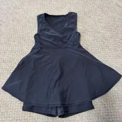 ブラック フレアスカート ワンピース水着　130㎝　パンツ付き　黒