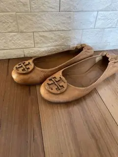トリーバーチフラットパンプス