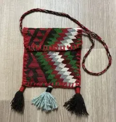 ポシェット