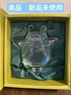 【新品】となりのトトロ　ペーパーウェイト　クリスタルガラス　ジブリ　おもし