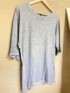 FIRST AID TO THE INJURED グレーTシャツ バックプリント