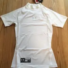 UA アンダーシャツ　140cm