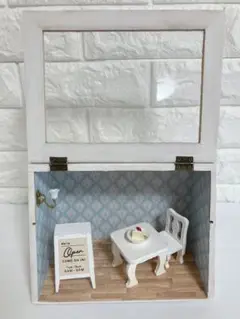 ミニチュア　ドールハウス　カフェ　シルバニア　フィギュア　リーメント　背景ボード