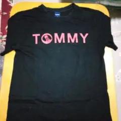 TOMMY ×コカ・コーラコラボTシャツですね。