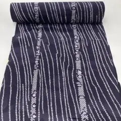 長襦袢　反物　お洒落　ネイビー 絹100% 花柄　新品