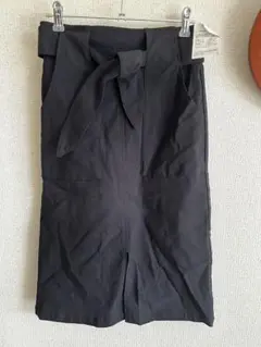 神戸レタス　走れるストレッチタイトスカート