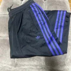 adidasブラック/パープル ジャージ パンツ