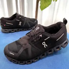 On Cloud5 Waterproofオン クラウド5 ウォーター シャドウ