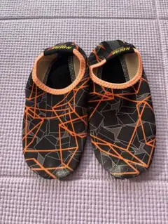 N-BERA プールシューズ　ウォーターソックス オレンジライン　18cm
