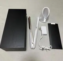 Item thumbnail for item e9ce2701-3c54-4142-914c-754b51b19285