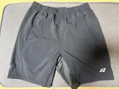 YONEX ブラックハーフパンツ　mサイズ