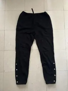 UNTORN スウェットパンツ　平本蓮