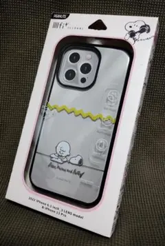 iPhone 14 Pro / 13 Pro ケース チャーリー・ブラウン