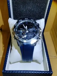 ECB-40YNP-1AJF 新品未使用　CASIO　腕時計　EDIFICE
