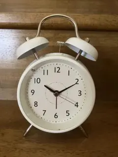 ニトリ　目覚まし時計