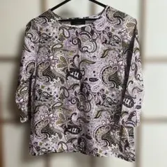 ペイズリー柄Tシャツ