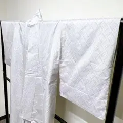単衣 源氏香柄の白大島紬の小紋 着物