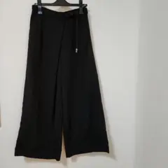 アシメタックのワイドパンツ　IEDITと CAPTAIN STAGコラボ
