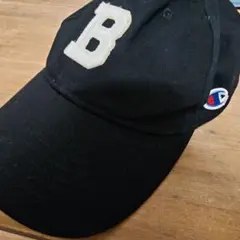 Champion ブラック ベースボールキャップ B刺繍