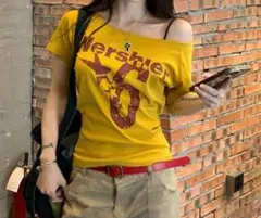Mershier 76 オフショルダー Tシャツ