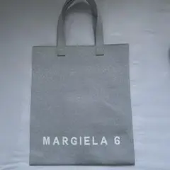 国内発送 メゾン マルジェラ MM6 ロゴトートバッグ シルバー エムエムシックス メゾン マルジェラ MM6 Maison Margiela