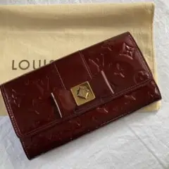 LOUIS VUITTONルイ・ヴィトンヴェルニ ポルトフォイユ・サラ長財布
