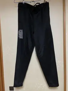 PUMA ジャージ　下　ブラック