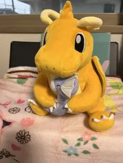 【正規品☆タグ付き美品】　カイリュー 大器晩成　ぬいぐるみ　ポケセン タグ付き】 大器晩成 カイリュー ぬいぐるみ ポケモンセンター