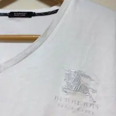 ✨バーバリーブラックレーベル 　VネックTシャツ 　ビッグホースロゴ刺繍　白　L