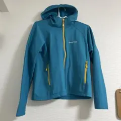 【値引き‼️】モンベル　トレールアクションパーカー　150登山　キャンプ
