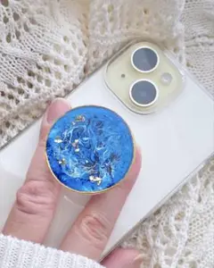 自由に描く世界|青い世界|抽象画【レジン スマホグリップ/スマホリング】