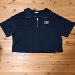 黒 ジッパー付きショート丈Tシャツ