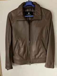 Item thumbnail for item 2ae961eb-8ac1-4d8f-bca1-d260b639671a