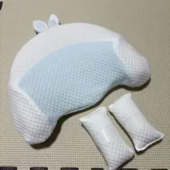 水色の動物耳付きベビー枕