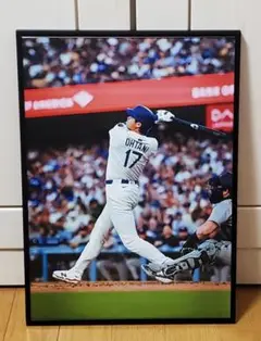 ドジャース大谷翔平 2025年MLB！A3サイズポスターフレーム付き①