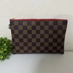 Item thumbnail for item a7c33558-632b-456b-b29d-d886510e7b4d