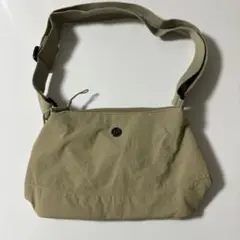 BOBO ショルダーバッグ ポケットたくさん 収納抜群✨グレージュ