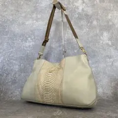 アタオ　ショルダーバッグ　パイソン型押し　レザー　2WAY ストライプ　エルヴィ