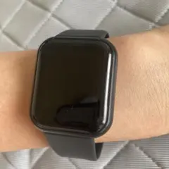黒いスマートウォッチ 本体 USB充電ケーブル付き